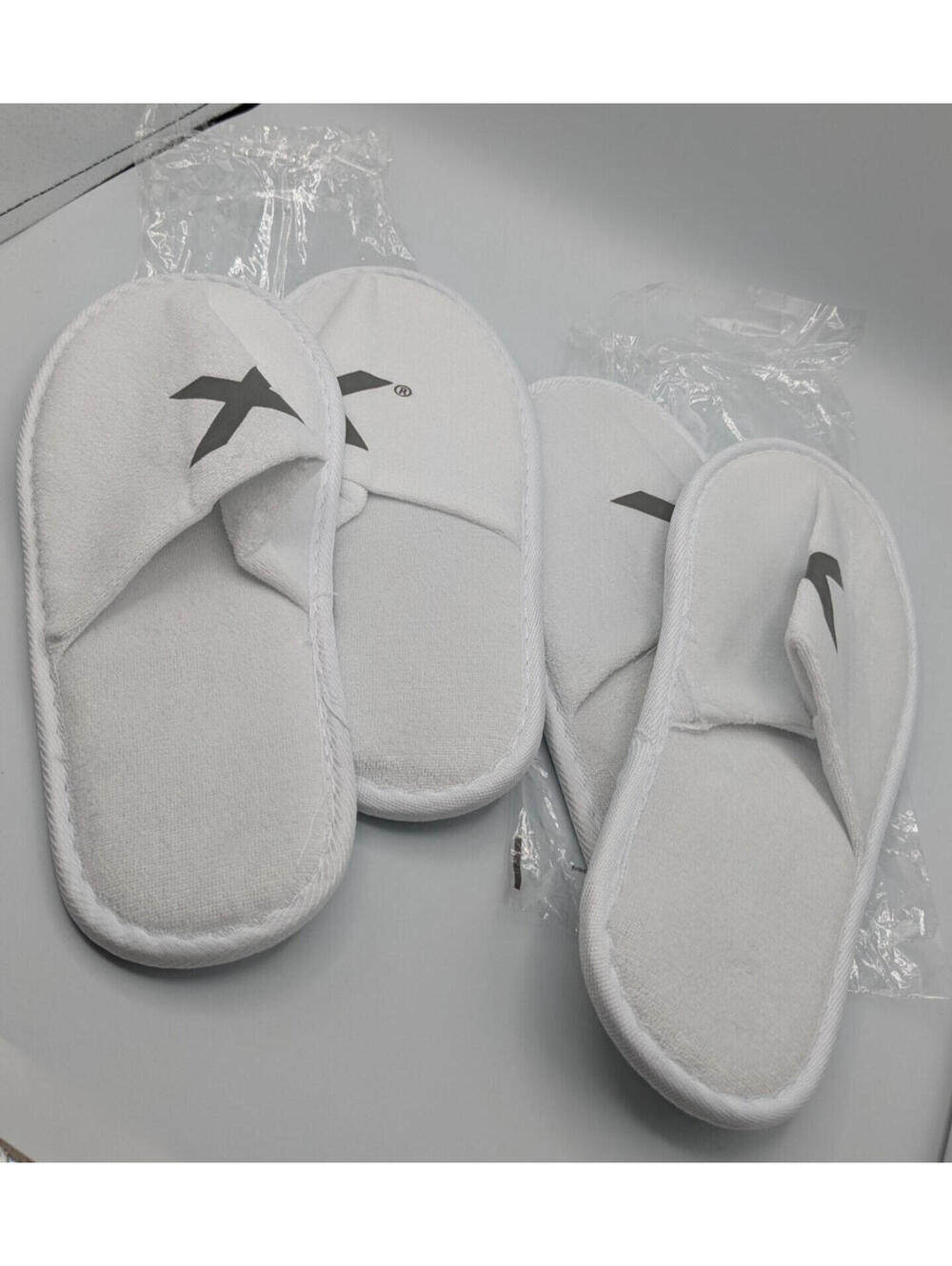 Celebrity Cruise Line Spa Slippers Set of 2 New in Package Medium/Large